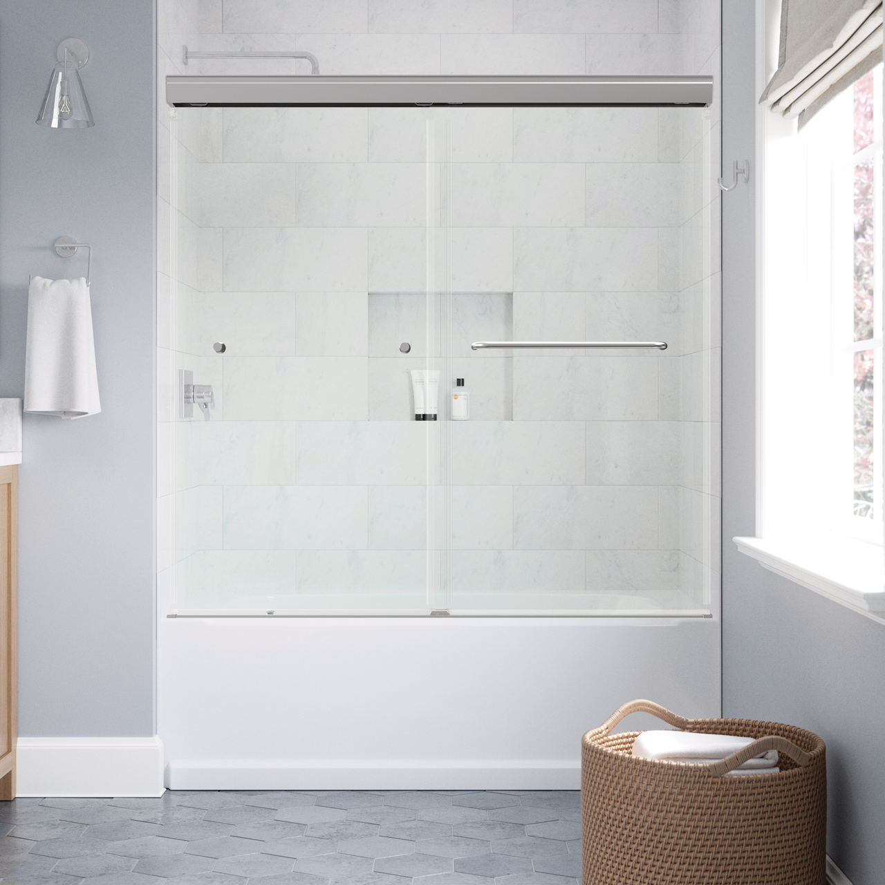 60" Bathtub / Clear / Chrome