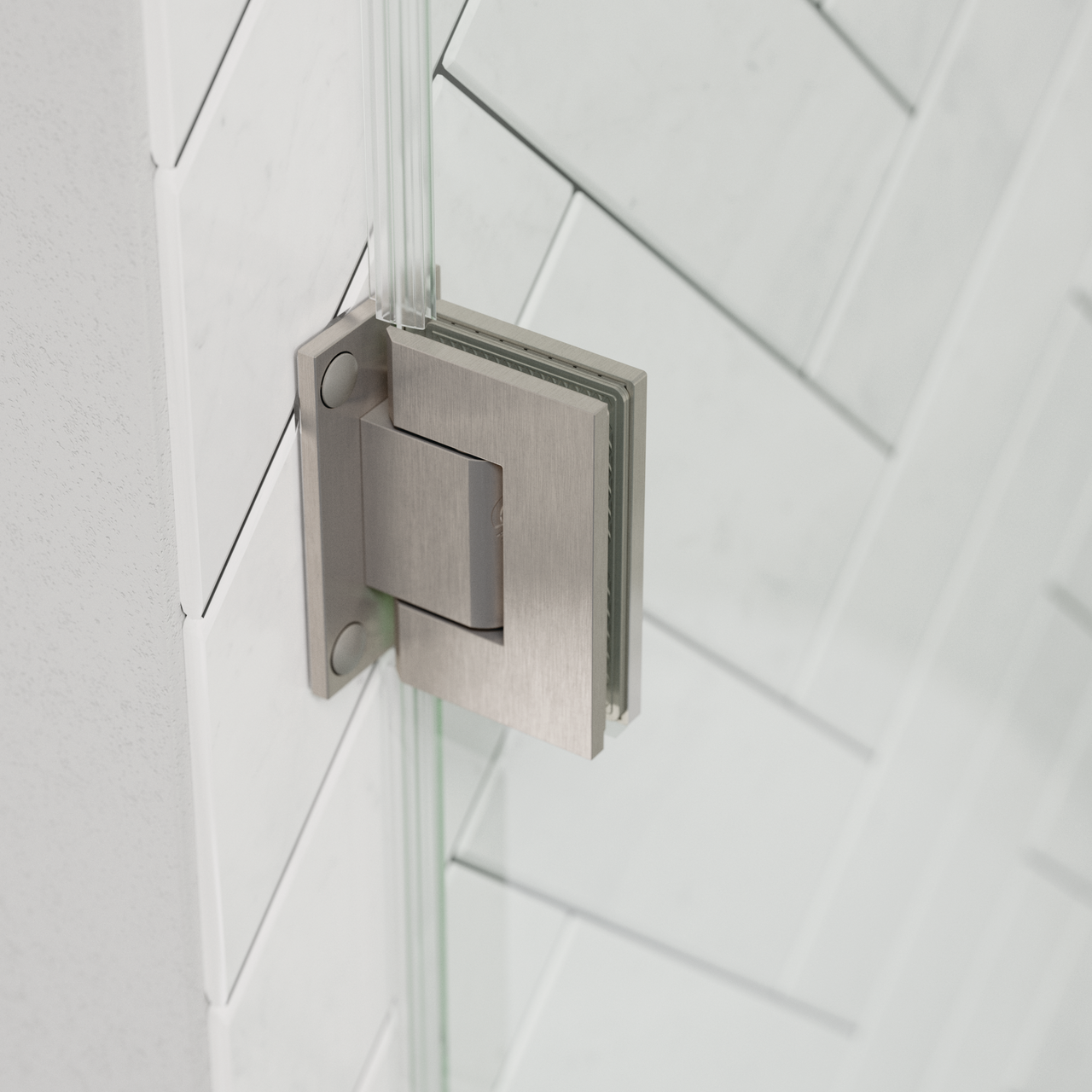 60" Shower / N/A / Brushed Nickel (Shower Door)