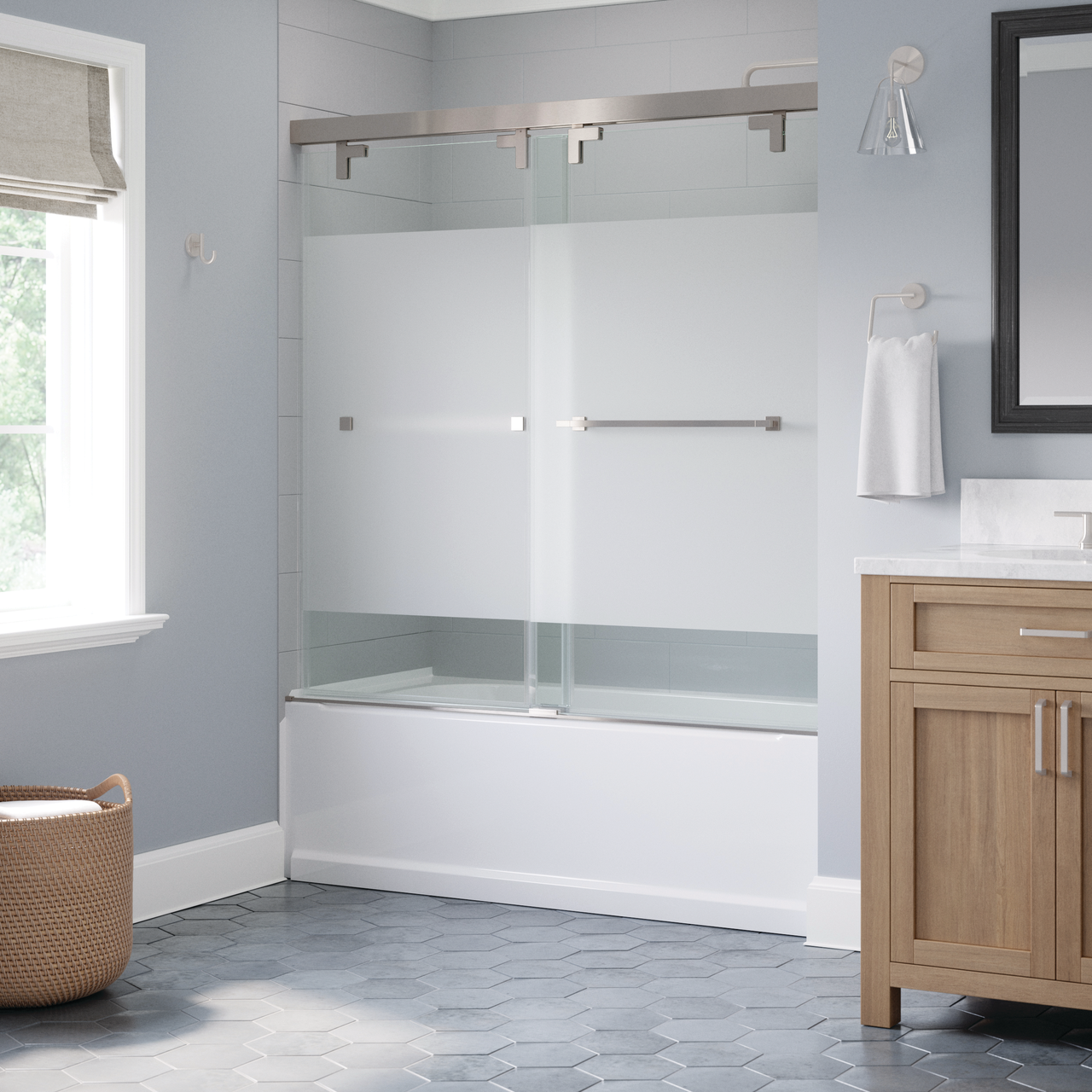 60" Bathtub / Privacy / Brushed Nickel (Shower Door)