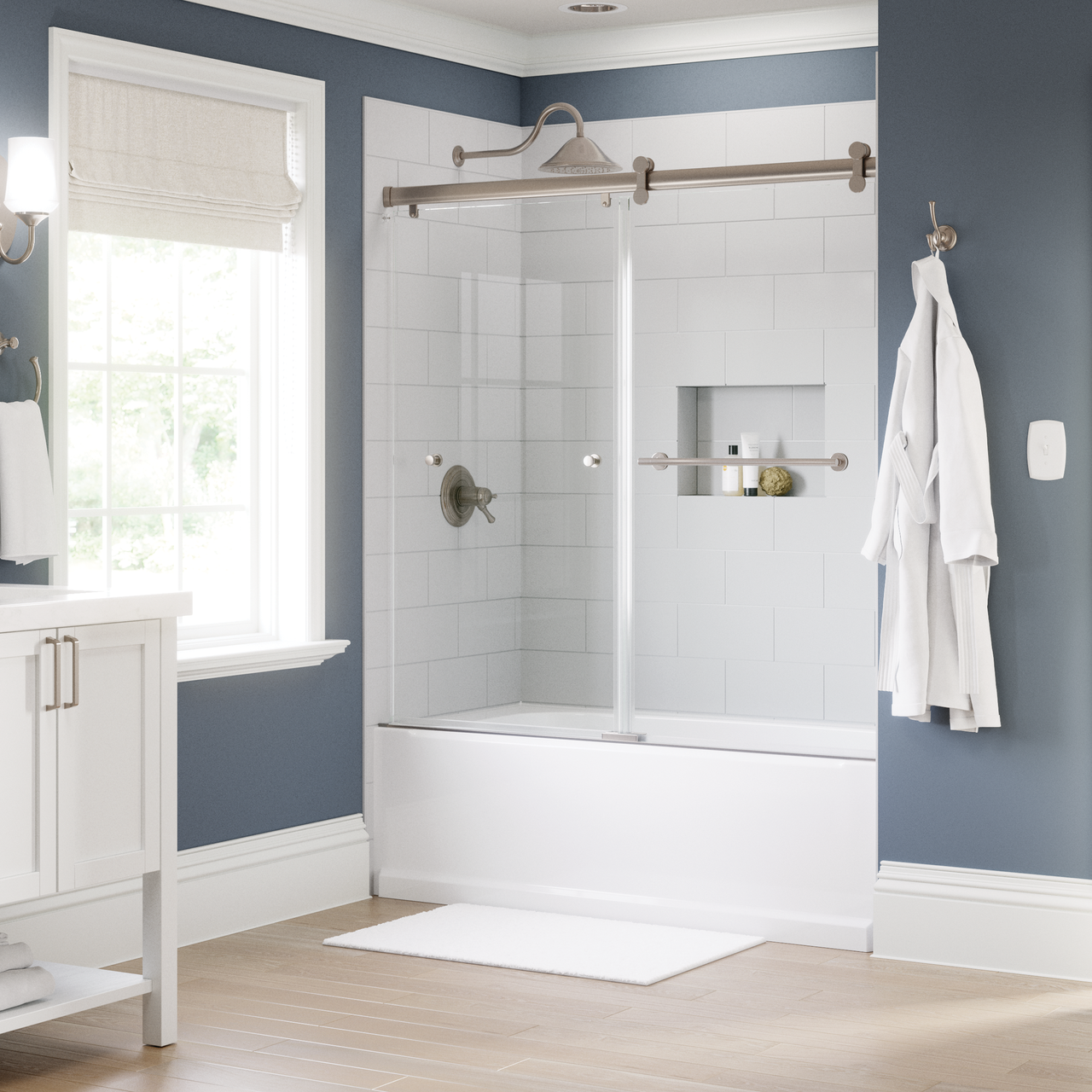 60" Bathtub / Clear / Brushed Nickel (Shower Door)