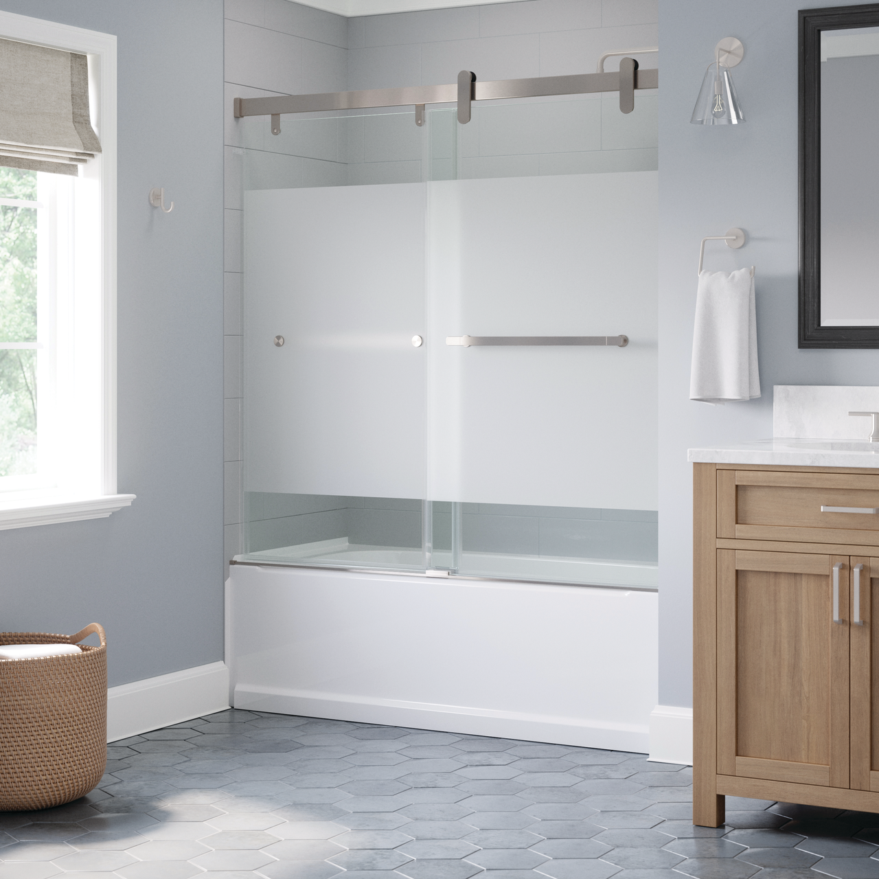 60" Bathtub / Privacy / Brushed Nickel (Shower Door)