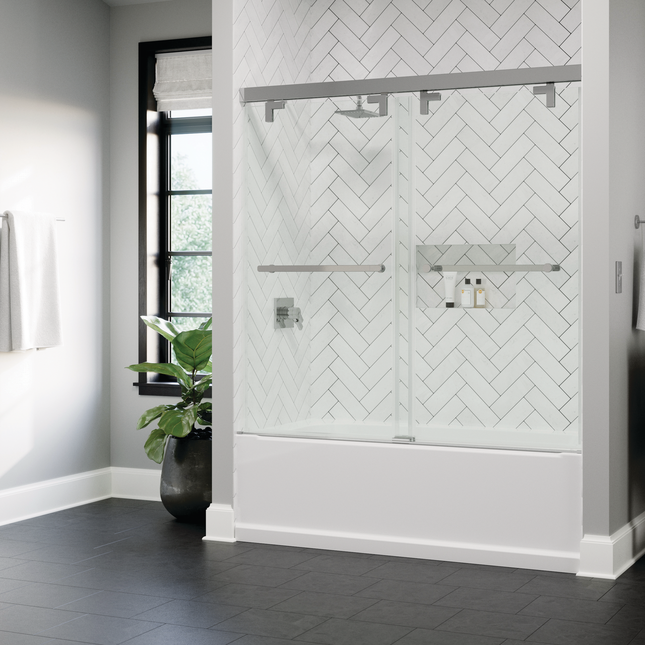 60" Bathtub / Clear / Chrome