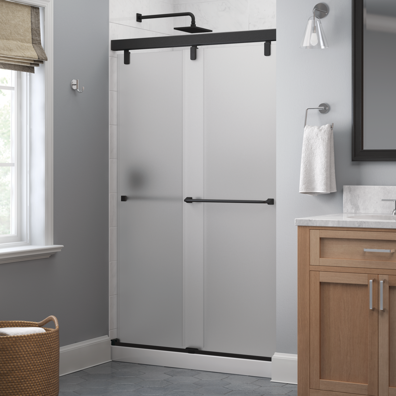 48" Shower / Frosted / Matte Black