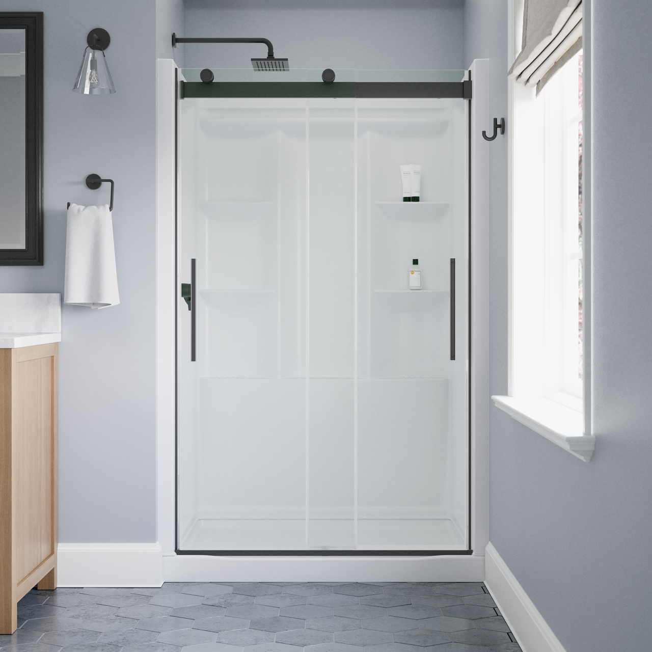 48" Shower / Clear / Matte Black