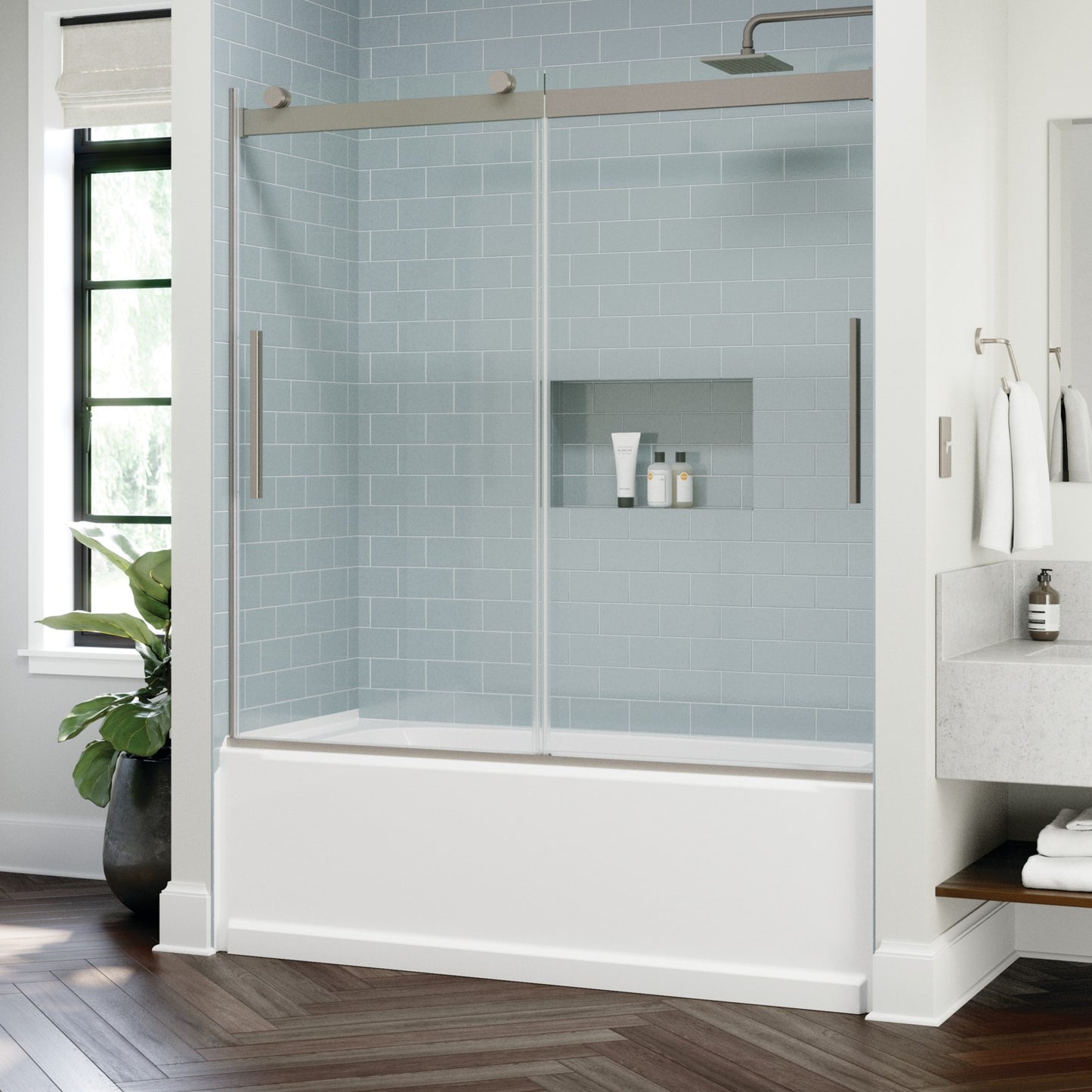 Classic 500 8mm Bathtub Doors