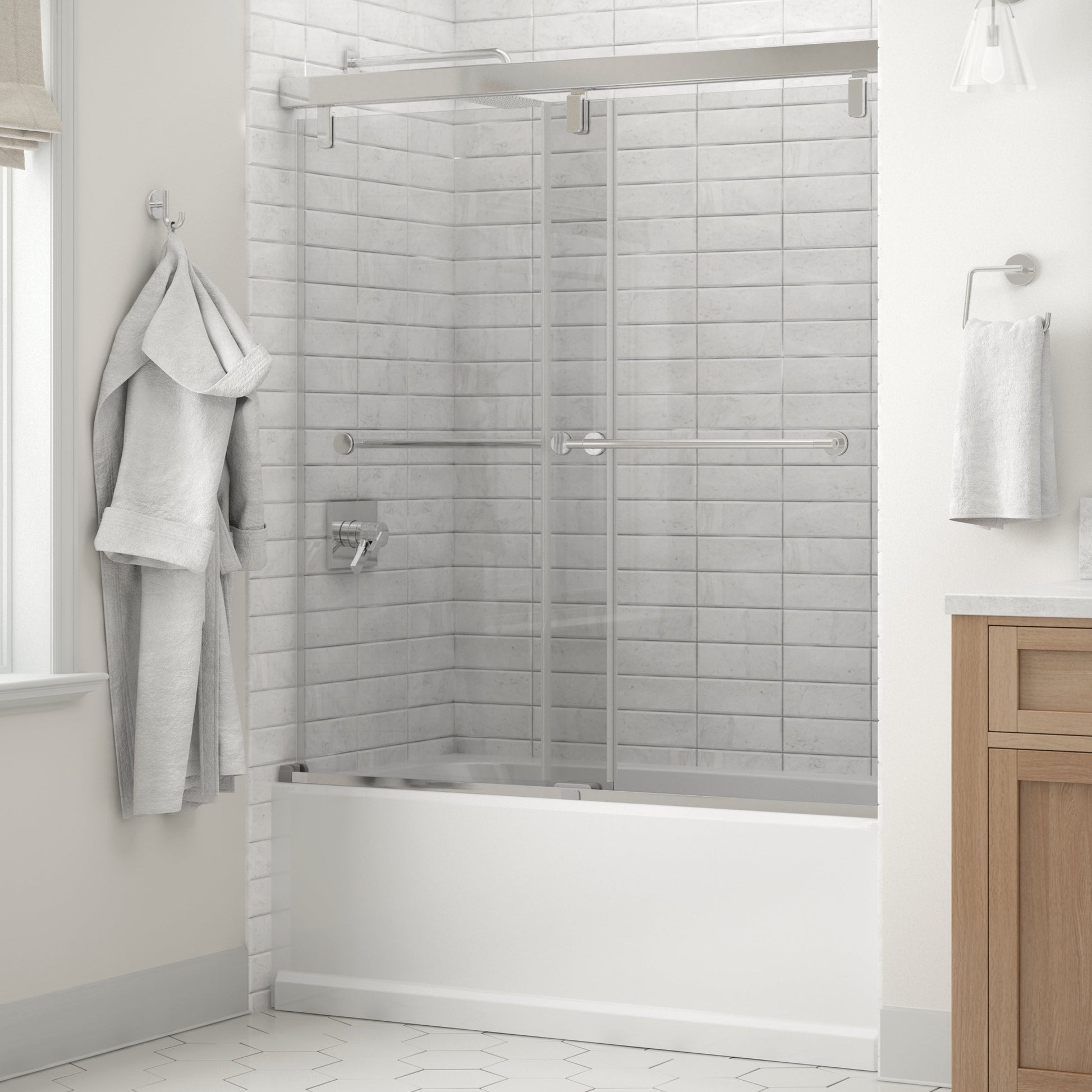 60" Bathtub / Clear / Polished Chrome