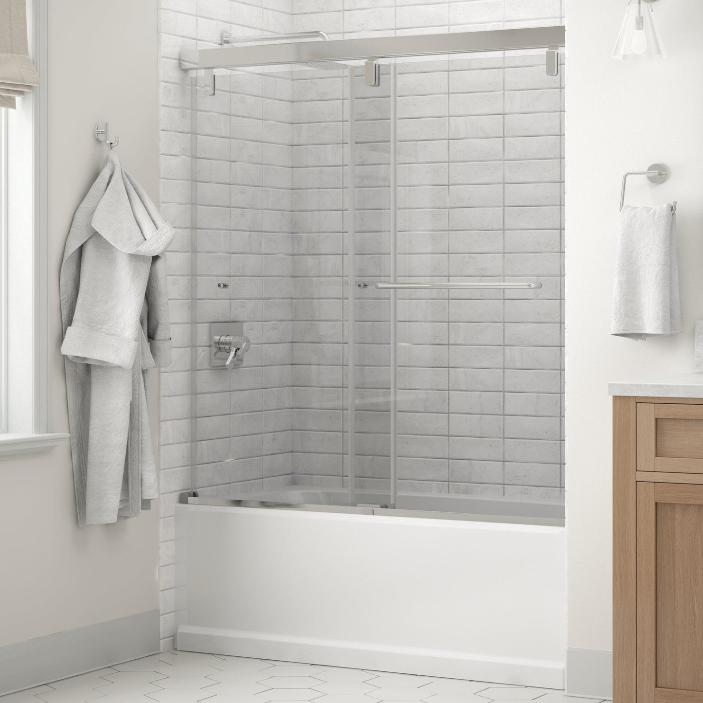 60" Bathtub / Clear / Polished Chrome