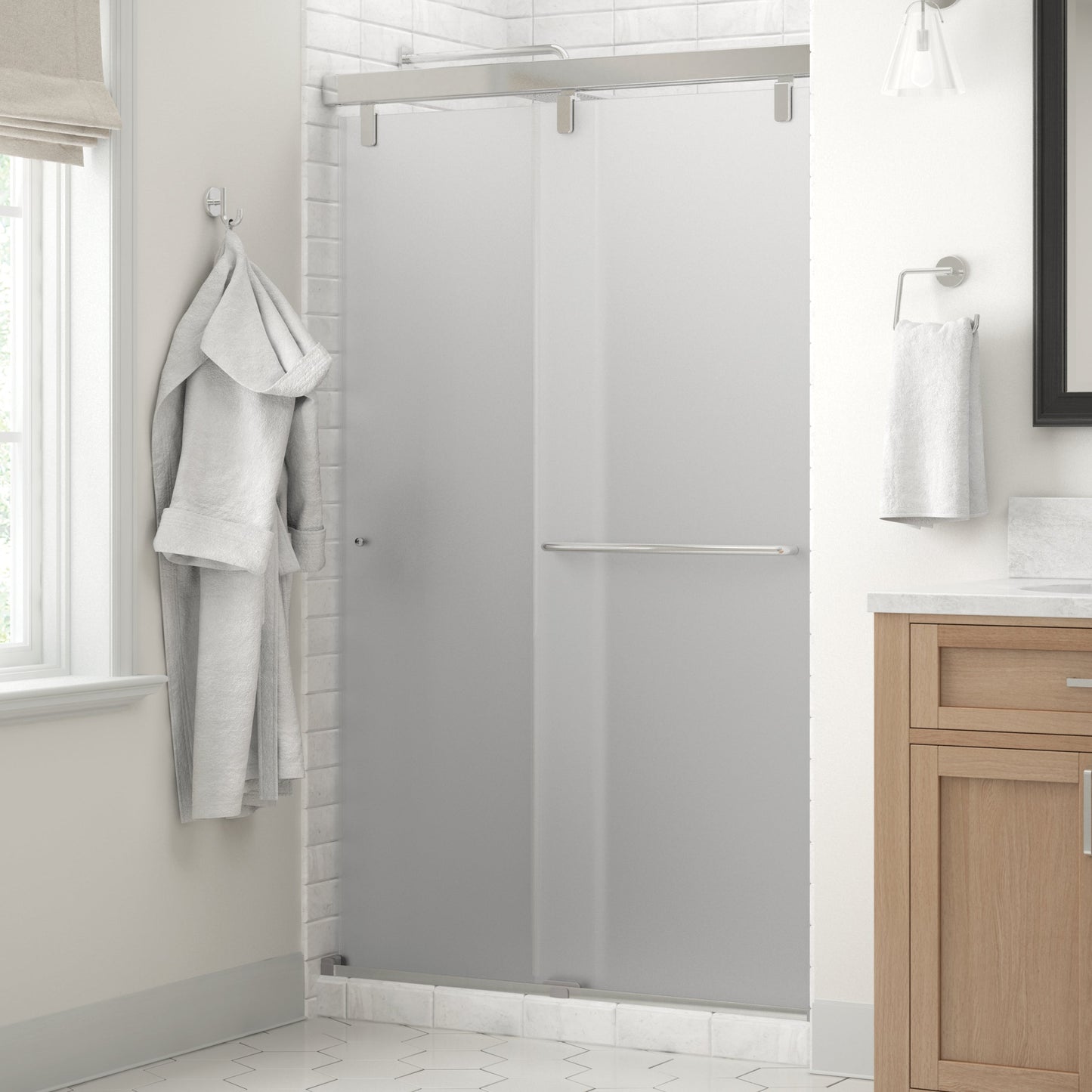 48" Shower / Frosted / Polished Chrome