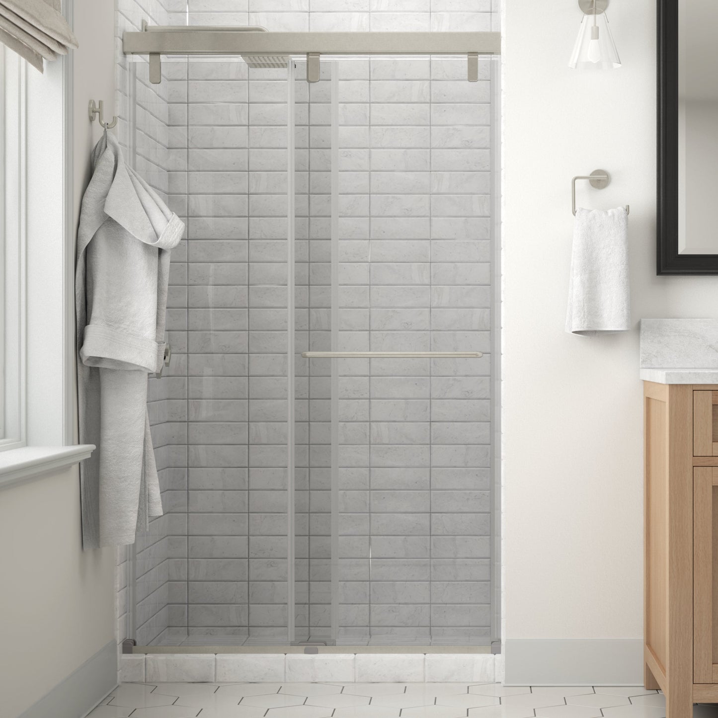 48" Shower / Clear / Delta Brushed Nickel