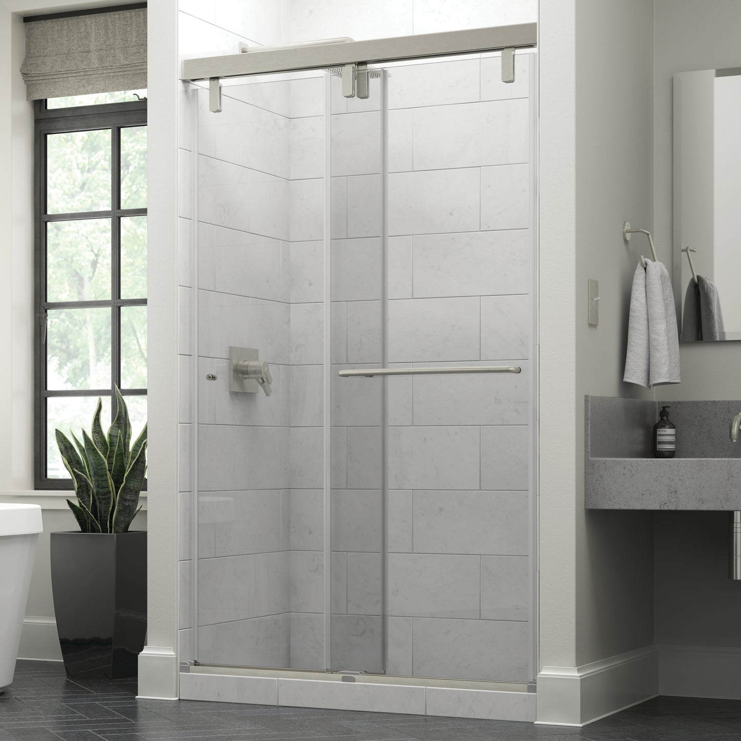 48" Shower / Clear / Delta Brushed Nickel