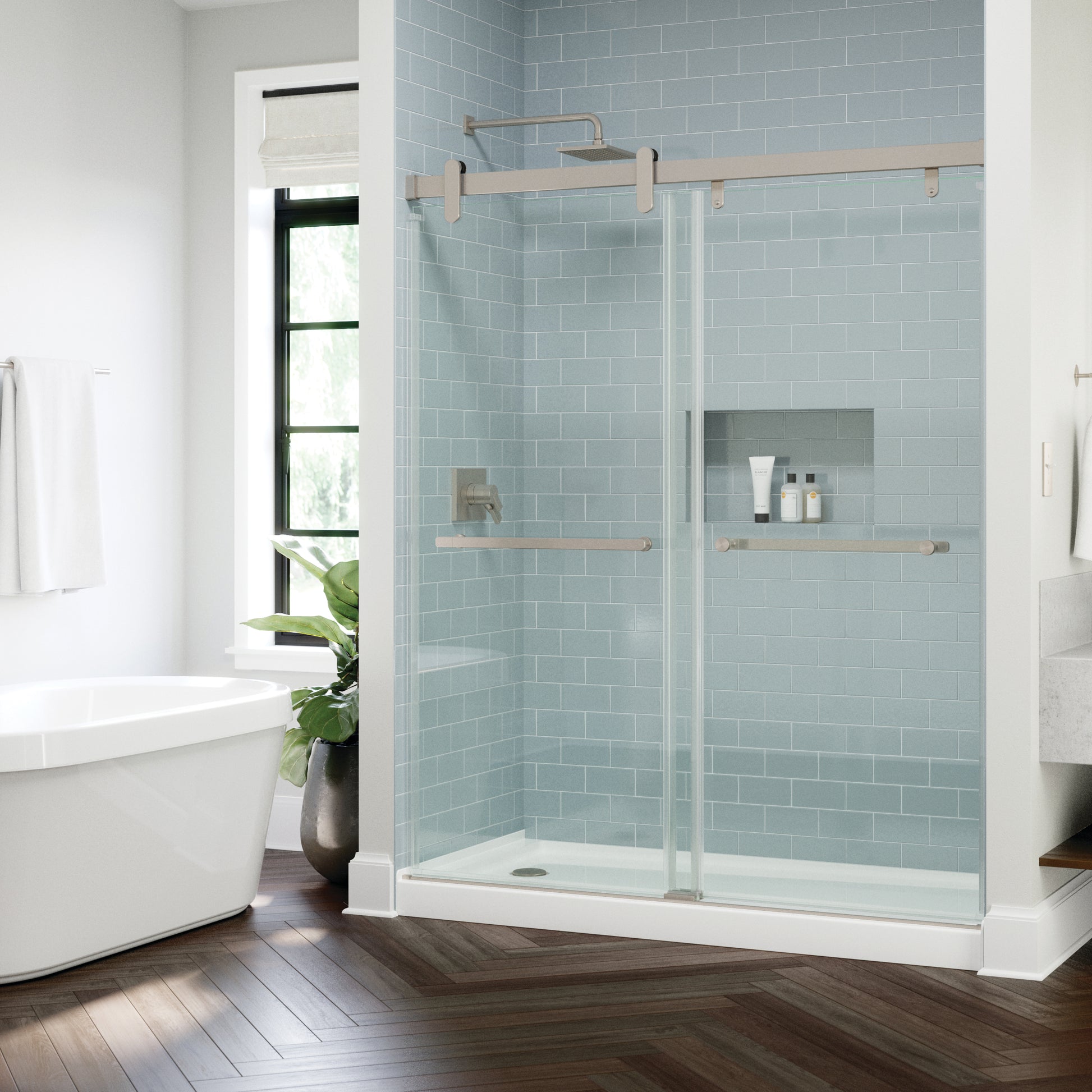 60" Shower / Clear / Brushed Nickel (Shower Door)